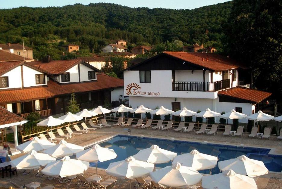 Guest House Bukor Shtepi Mandrica 외부 사진