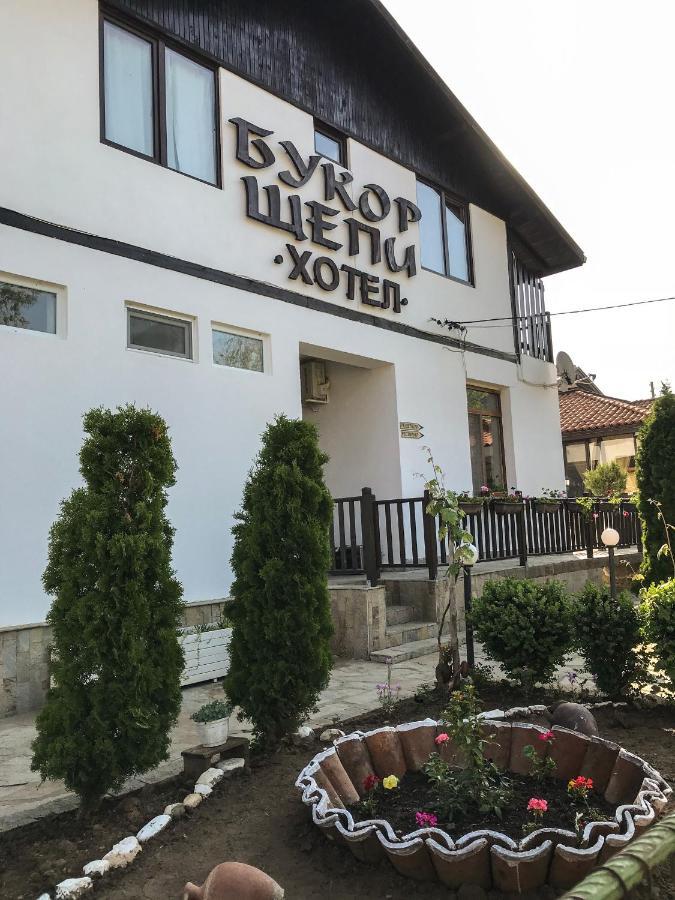Guest House Bukor Shtepi Mandrica 외부 사진
