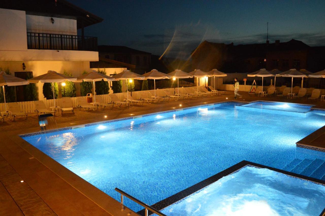 Guest House Bukor Shtepi Mandrica 외부 사진